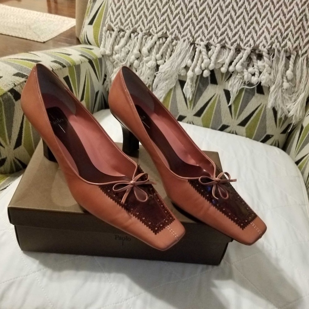 Shoe